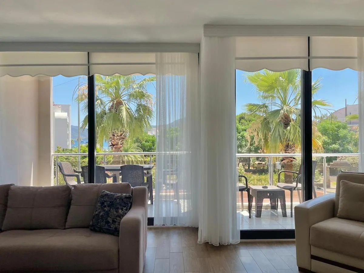 Deniz Manzarali, Plaja 100 Metre, Luks Daire 2 Marmaris